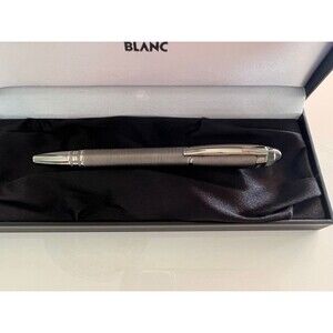 MontBlanc Starwalker Black Metal Midnight Fineliner in Box MB 105648 w Case NEW